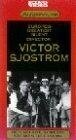 Обложка (Постер) Виктор Шёстрём: Портрет / Victor Sjöström - ett porträtt av Gösta Werner (1981) SATRip Обложка (Постер) Виктор Шёстрём: Портрет / Victor Sjöström - ett porträtt av Gösta Werner (1981) SATRip