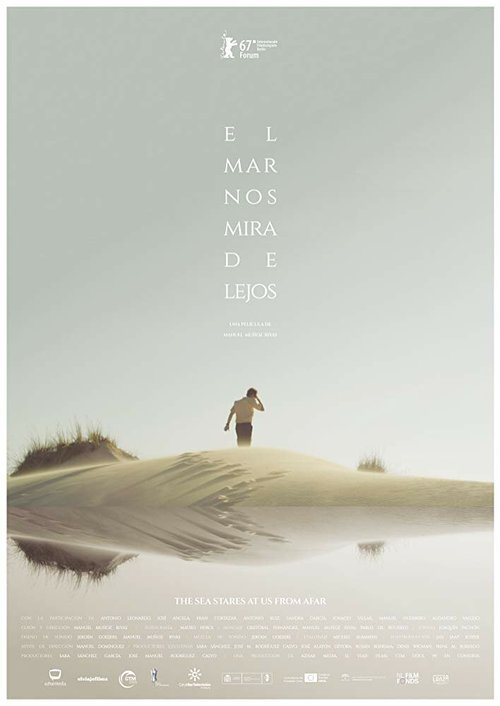 Обложка (Постер) Море смотрит на нас издалека / El mar nos mira de lejos (2017) HDRip