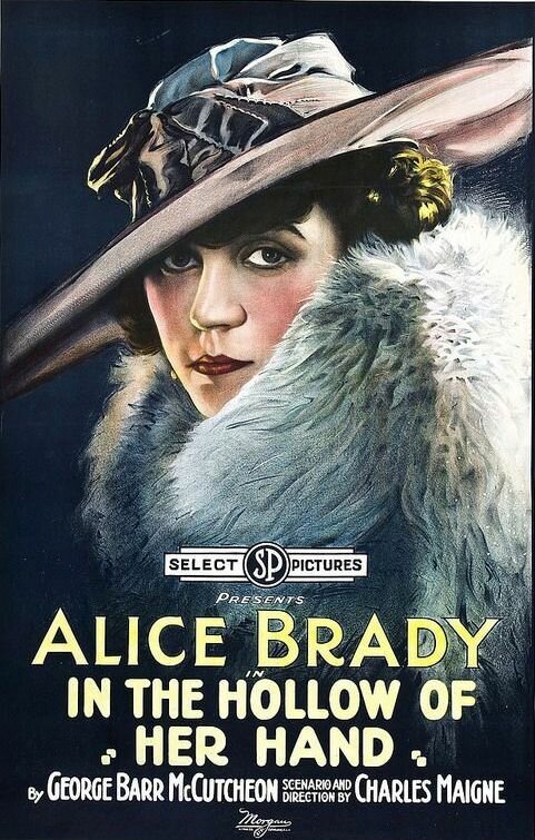 Обложка (Постер) In the Hollow of Her Hand (1918) SATRip