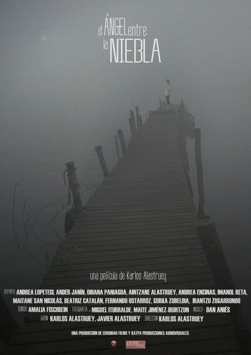 Обложка (Постер) El ángel entre la niebla (2012) HDRip Обложка (Постер) El ángel entre la niebla (2012) HDRip