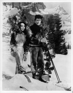 Обложка (Постер) Найди себе студентку / Get Yourself a College Girl (1964) SATRip Обложка (Постер) Найди себе студентку / Get Yourself a College Girl (1964) SATRip
