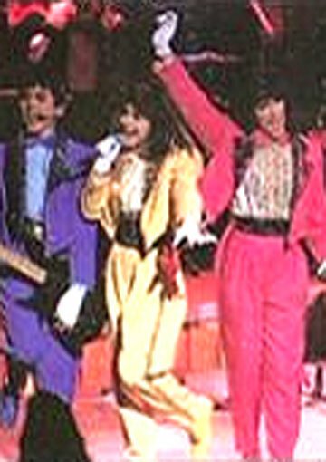 Обложка (Постер) Корпорация детей: Рок в Новый год / Kids Incorporated: Rock in the New Year (1986) 